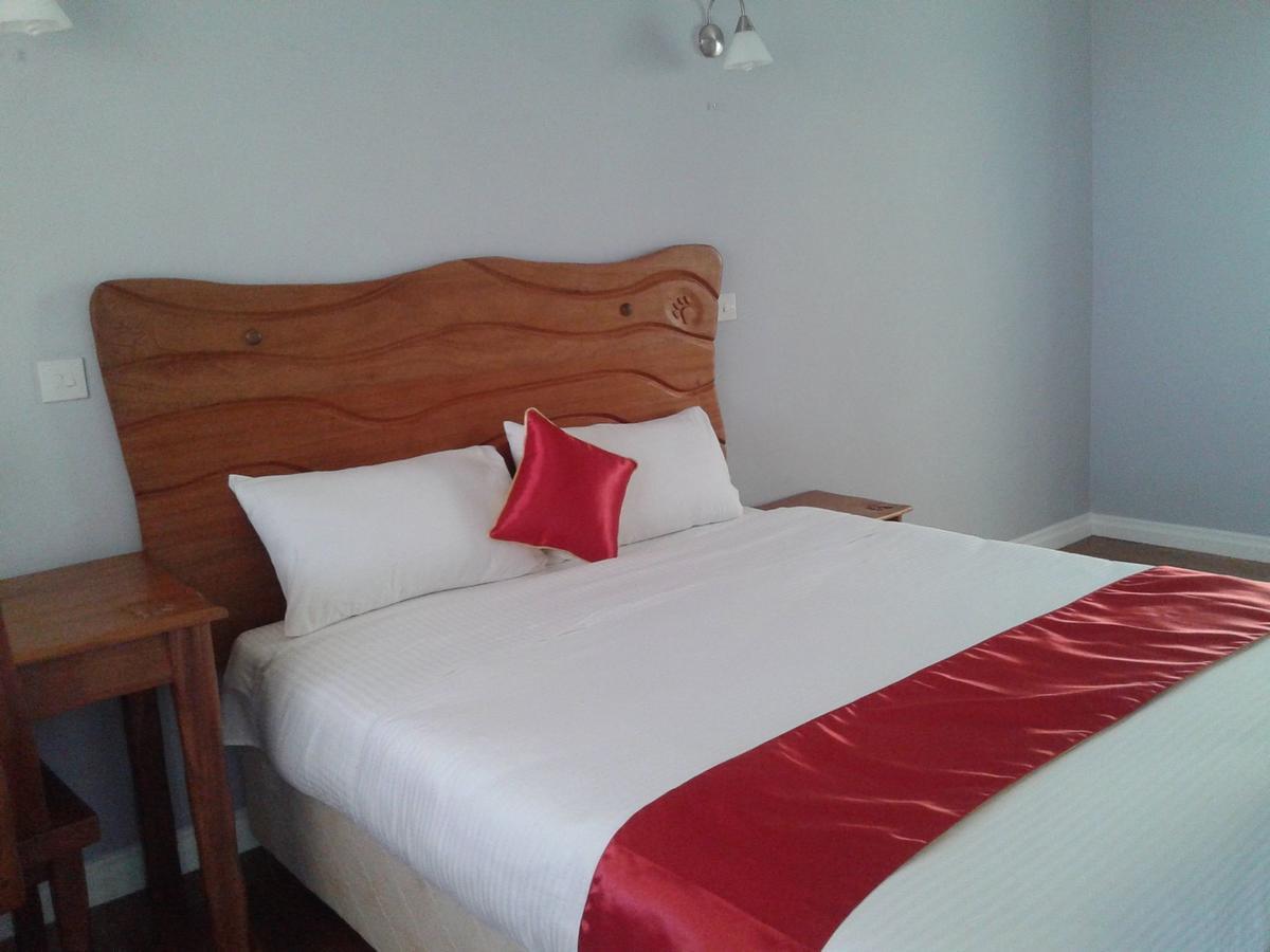 Tumaini Gardens Bed & Breakfast Kajiado Ngoại thất bức ảnh